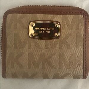 MICHAEL KORS SIGNATURE WALLET